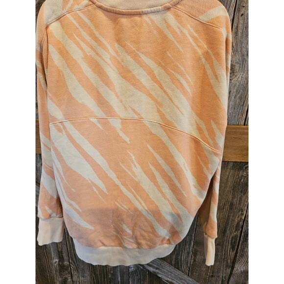 Sweaty Betty sz medium orange zebra striped pullover sweater lounge comfortable - Picture 2 of 9